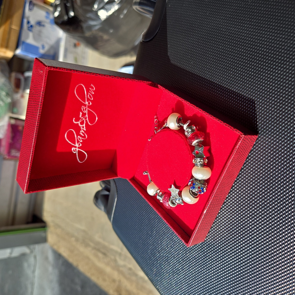 GLAMGLOW Silver and White Bracelet with Colorful Gems